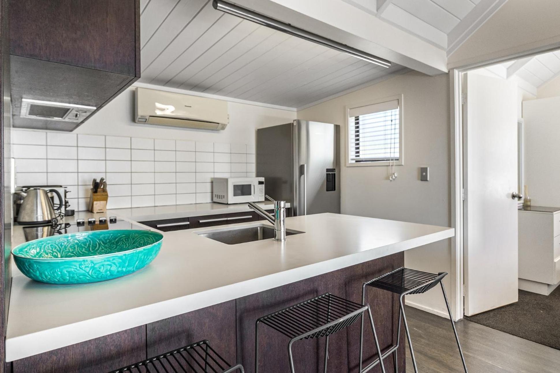 Cosy Palm Beach Cottage With Spectacular Seaviews Exteriör bild